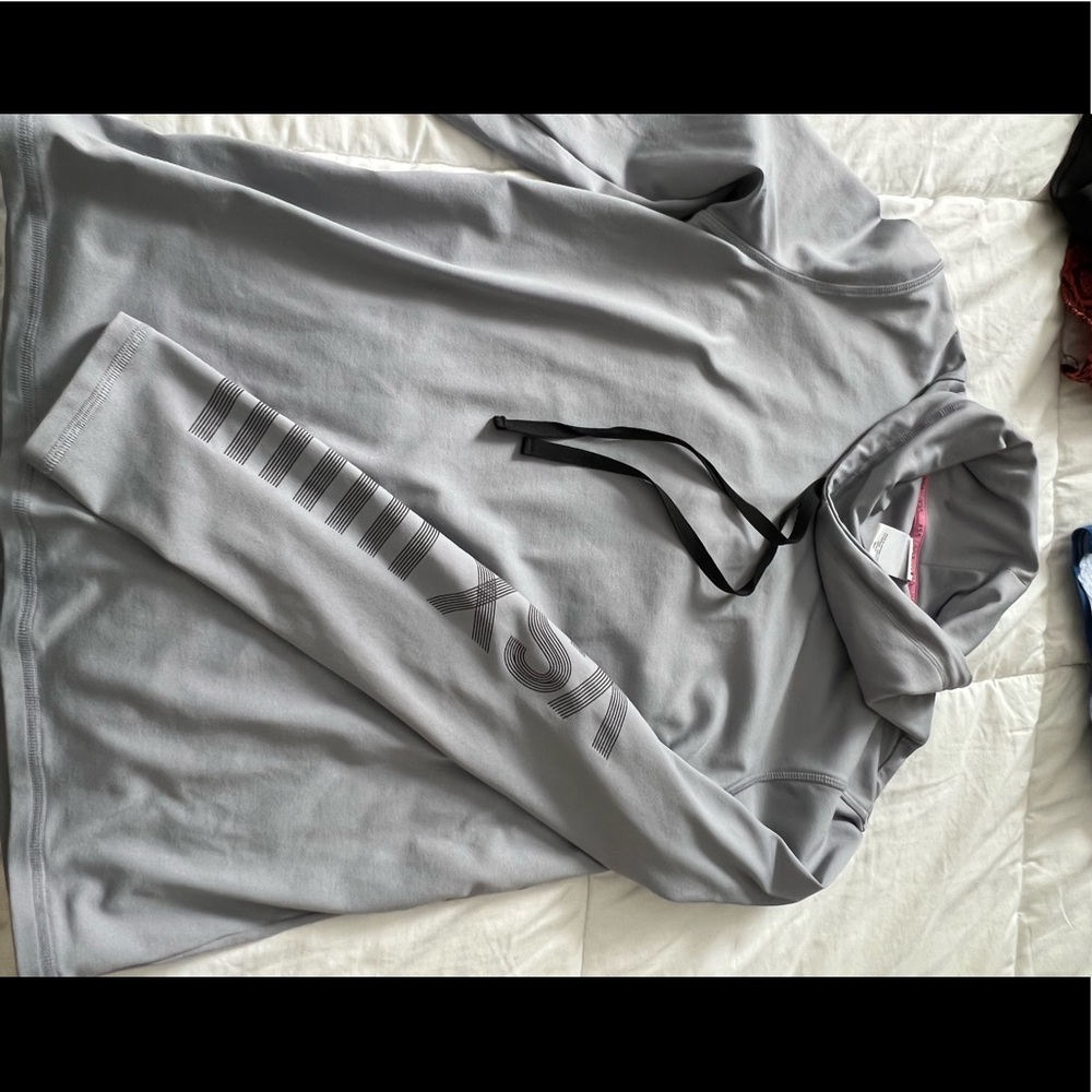 VXS Sweatshirt